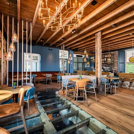 Boutique De Beerze Hotel Middelbeers