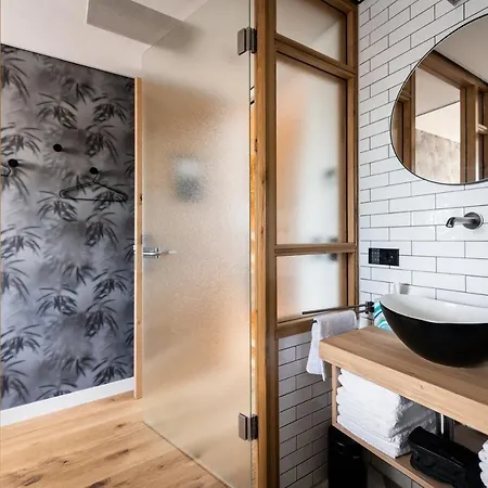 Отель Boutique De Beerze 3*