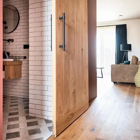 Boutique De Beerze 3*